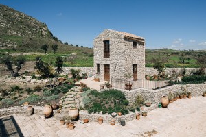 farmhouse agrigento, valley of the temples, scala dei turchi